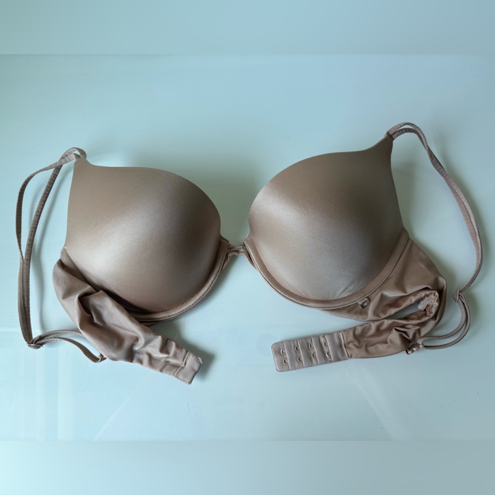 Victoria’s Secret Tan Very Sexy Push Up 34C
